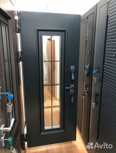 Дверь входная для дома