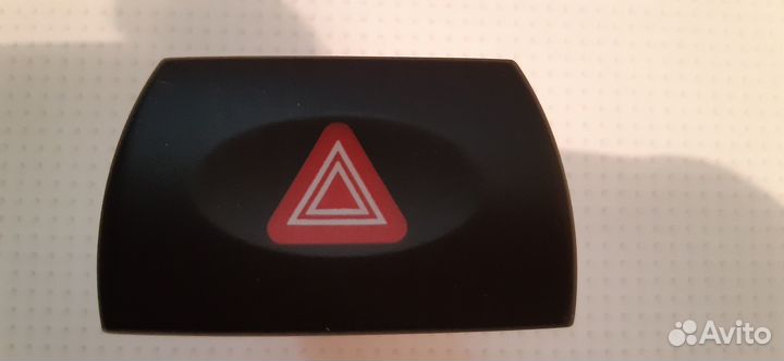 Кнопка аварийной сигнализации Лада Калина