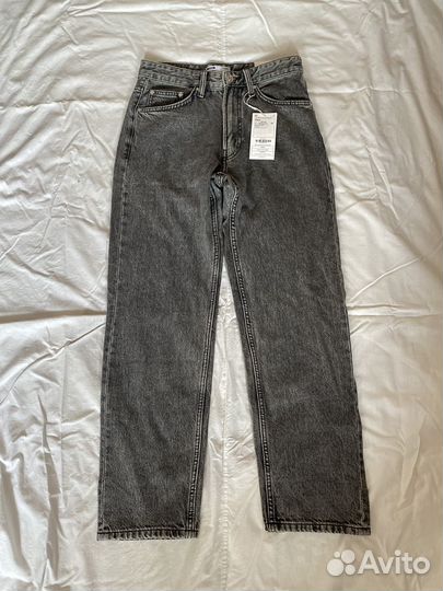 Джинсы bershka