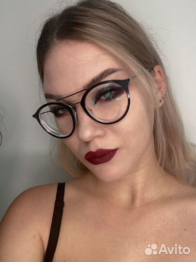 Оформление бровей