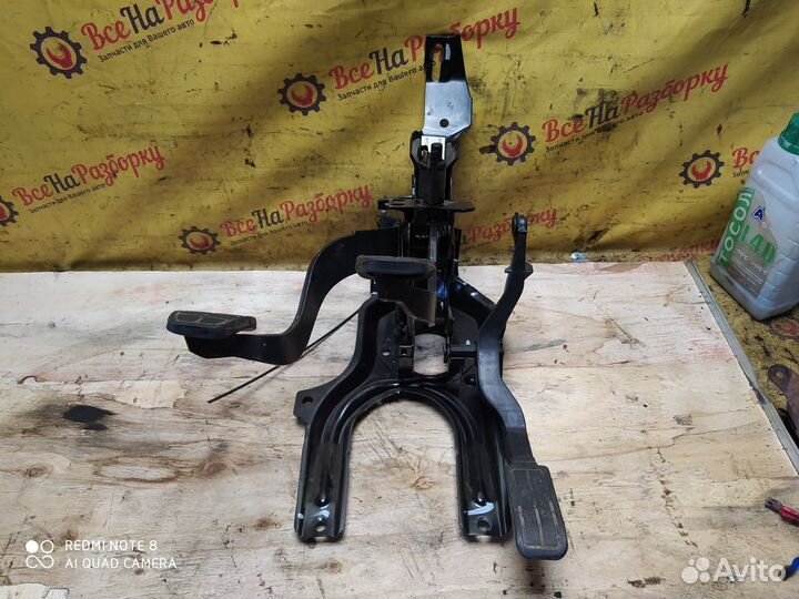 Блок педалей Chery Amulet