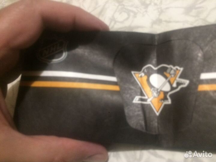 Портмоне с логотипом хоккейного клуба NHL