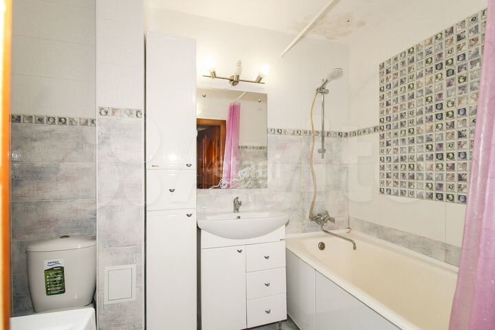 2-к. квартира, 53,2 м², 2/5 эт.