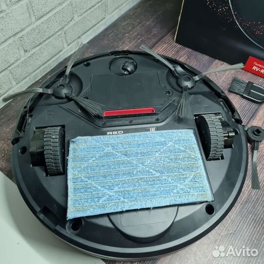 Робот-пылесос RED RV-R56S