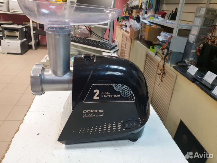 Мясорубка Polaris Golden 1800вт