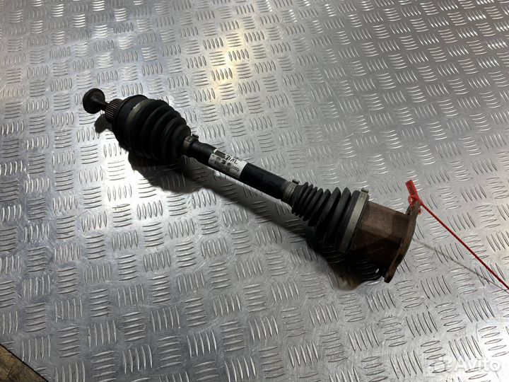 Полуось передняя Audi A5 8T рест. 2013 8K0407271AL