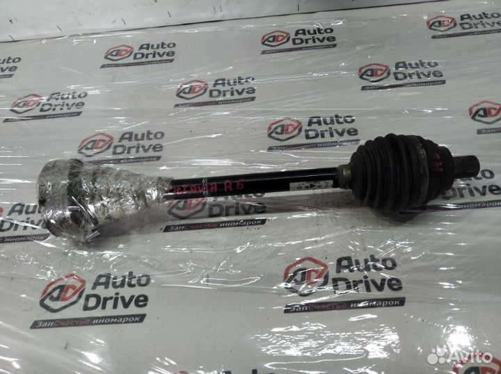 Привод левый передний Skoda Octavia A5 1.6 2012