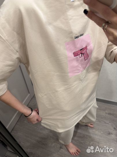 Костюм новый с биркой штаны футболка s