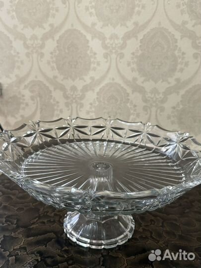 Фруктовница на ножке стекло