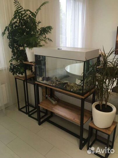 Подставка для цветов напольная металлическая