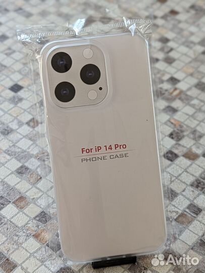 Чехол на iPhone 14 Pro