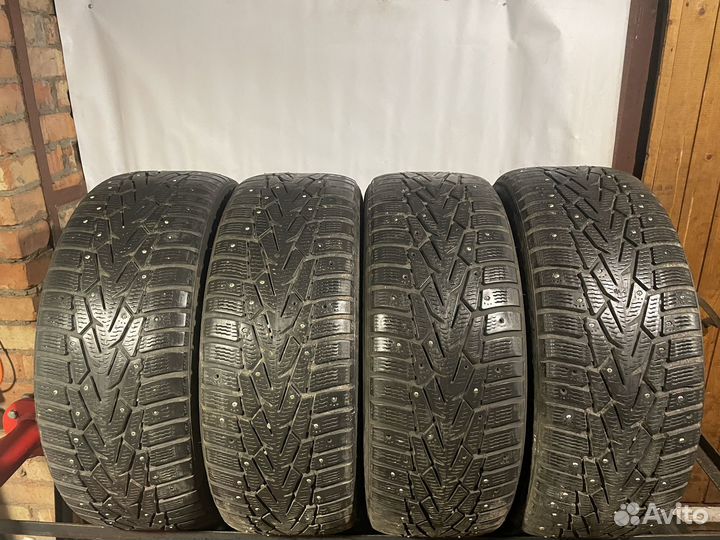 Nokian Tyres Hakkapeliitta 7 225/55 R17