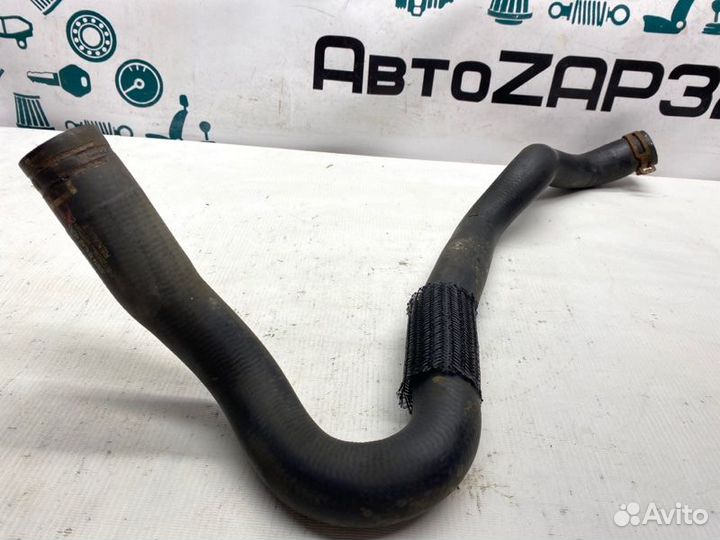 Патрубок радиатора верхний Renault Duster K4MA606