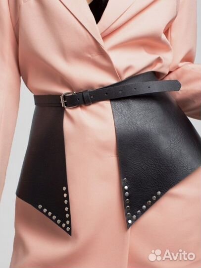 Кожанный ремень женский с баской