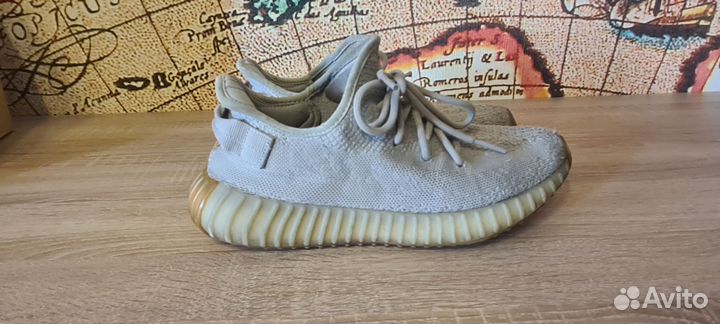 Yeezy boost 350 v2 low sesame