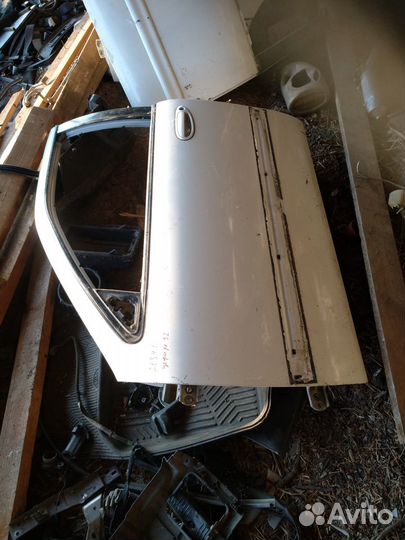 Дверь передняя левая Nissan Cefiro 2 (A32) 94-98