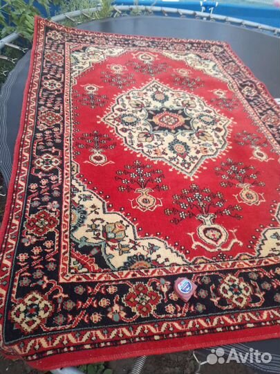 Ковер шерстяной