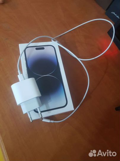 Телефон iPhone 7 plus