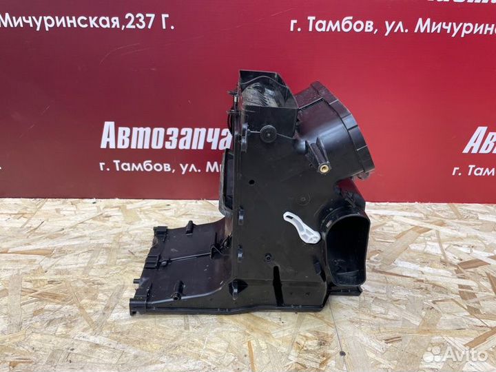 Корпус печки Volkswagen Polo