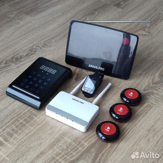 Кнопка вызова официанта,часы, табло, пульт, репите