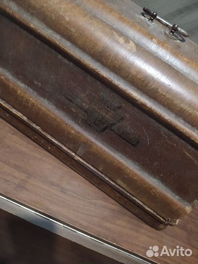 Старинная Швейная машинка Schultz-Marke