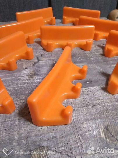 Вешалка новая