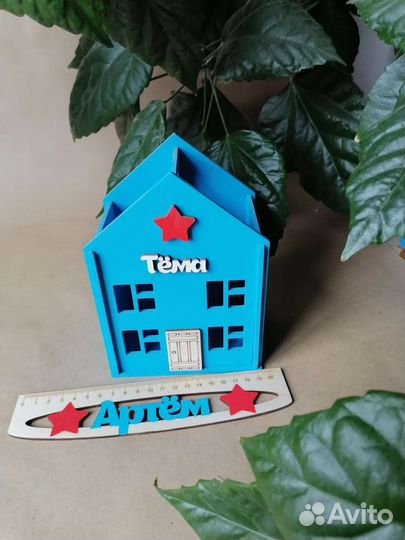 Карандашница с линейкой