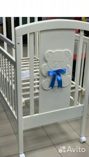 Детская кроватка
