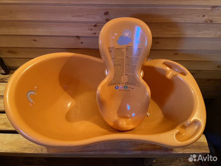 Ванночка для купания с горкой