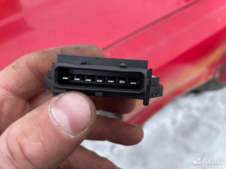 Коммутатор audi 80B2