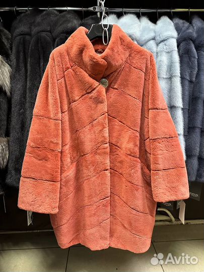 Шубки из бобрика 