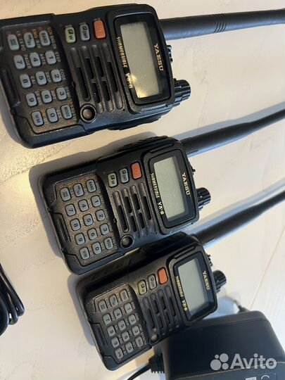 Yaesu VX-6R 3шт