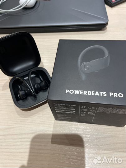 Наушники Powerbeats PRO