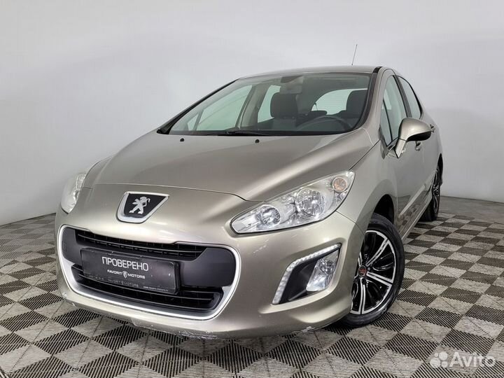 Peugeot 308, 2011