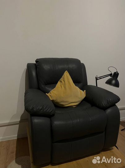 Аренда рабочего места мастера маникюра