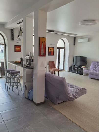 3-к. квартира, 120 м², 2/3 эт.