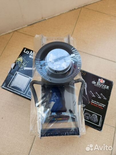 Мандолина (овощерезка) с 3-мя насадками новое