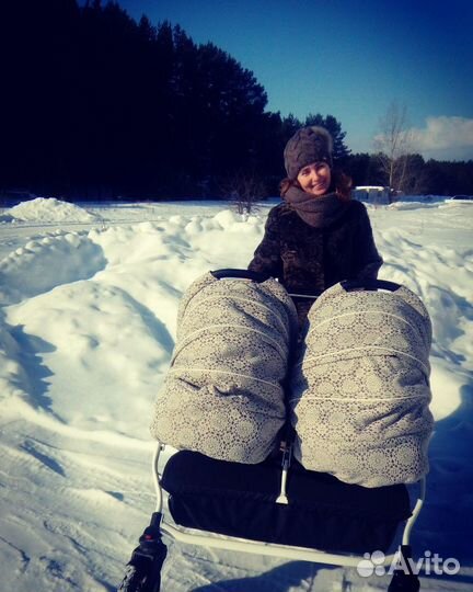 Коляска для двойни