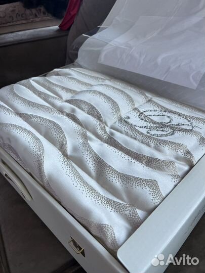 Покрывало blumarine оригинал