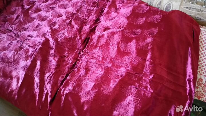 Скатерть винтажная плюшевая