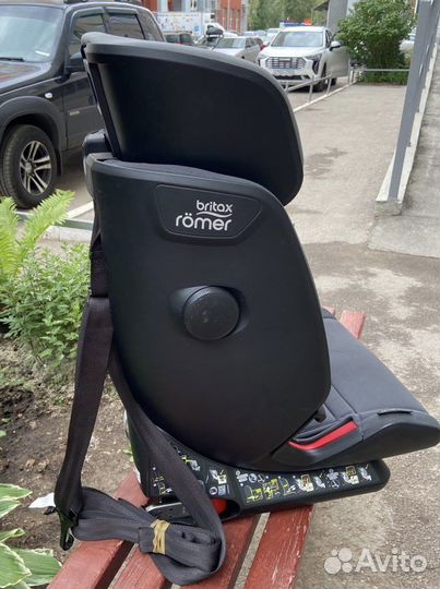 Автокресло Britax