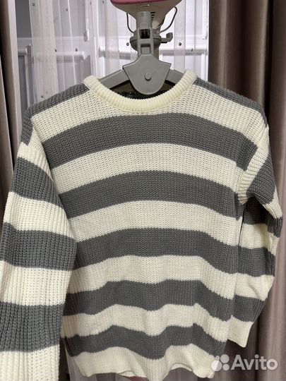 Джемпер новый
