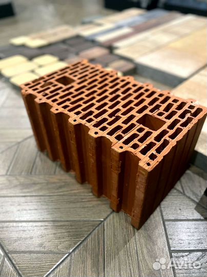 Теплый блок стеновой пустотелый Сталинградский 10,7 нф