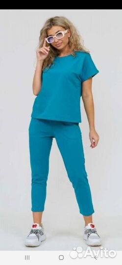 Костюм женский