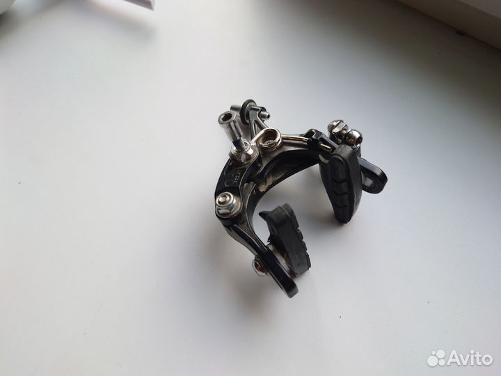 Тормоза клещевые