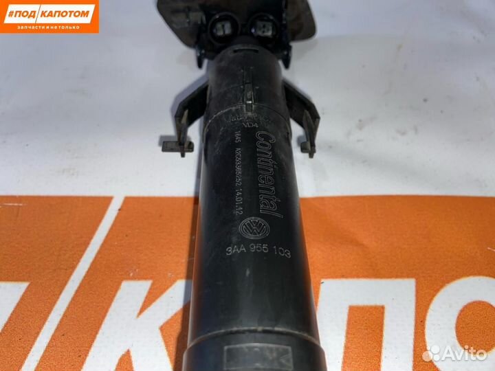 Форсунка омывателя фары левой Volkswagen Passat B7