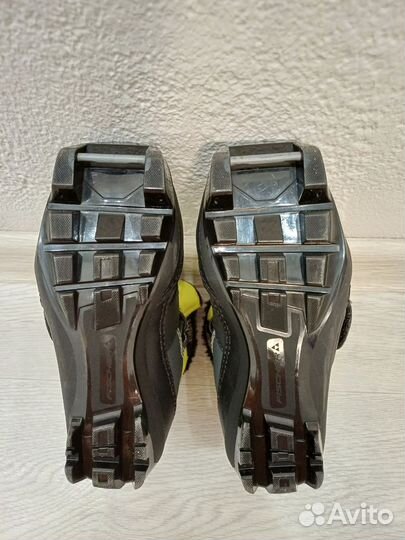 Ботинки лыжные fischer snowstar yellow 26 размер