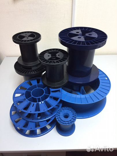 Катушкии пластиковые