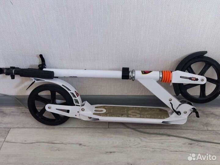Самокат взрослый