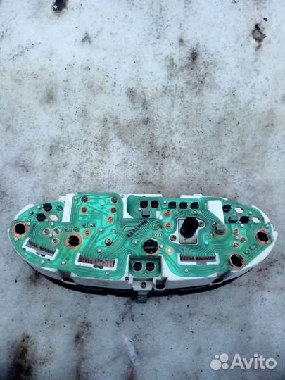 Панель приборов Hyundai Lantra 2